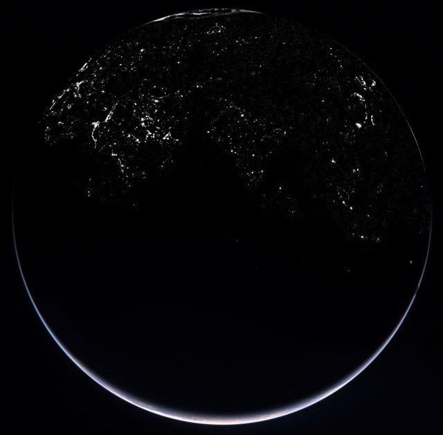 Rosetta Spacecraft Captures Stunning Night Earth View

The Rosetta spacecraft took a mesmerizing image of Earth at night from a distance of approximately 75,000 km in November 2007.

This breathtaking snapshot showcases our planet illuminated in the darkness of space, highlighting the beauty of Earth as seen from afar.