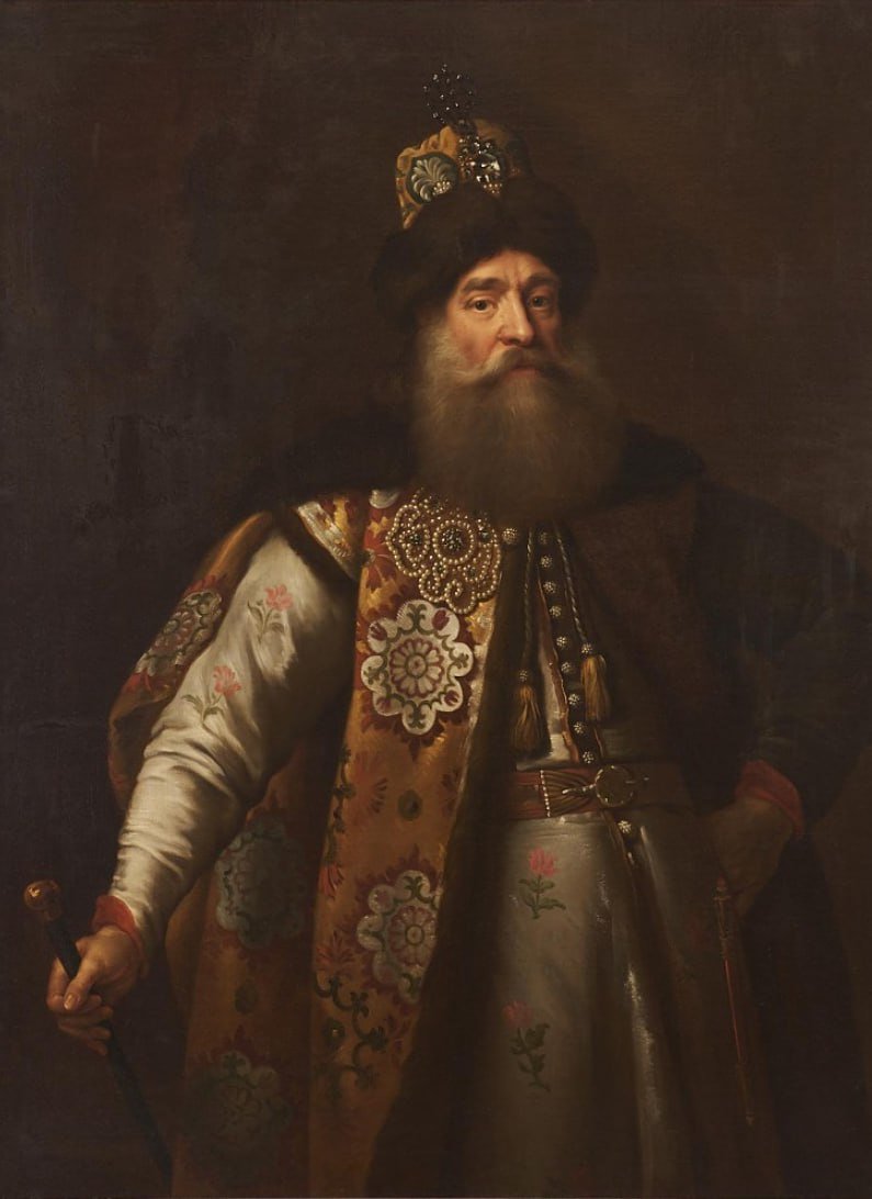 Kremlin Museums Showcase Russian Traditional Attire